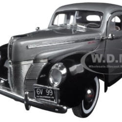 1 by 18 1940 Ford Deluxe Timeless Classics Diecast Model Car&#44; Grey & Black