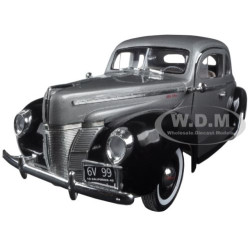 1 by 18 1940 Ford Deluxe Timeless Classics Diecast Model Car&#44; Grey & Black